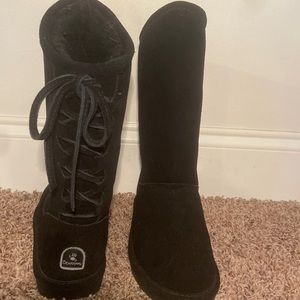 kids black bear paw boots.